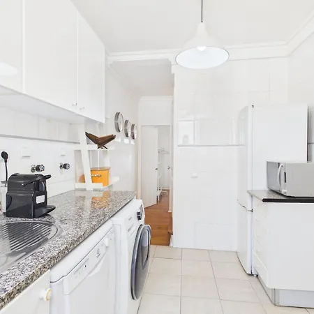 Bright 2br Alfama W/ Ac | By Airnest *