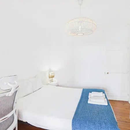 Bright 2br Alfama W/ Ac | By Airnest アパート *