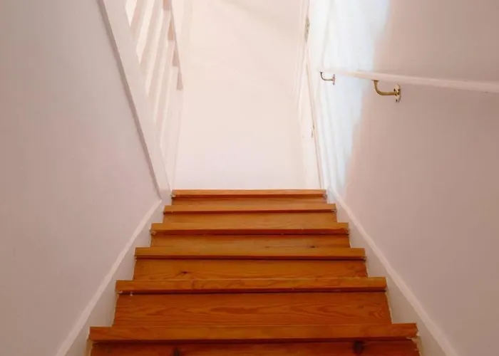 Διαμέρισμα Bright 2br Alfama W/ Ac | By Airnest *