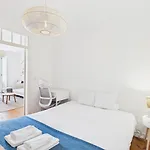 Bright 2br Alfama W/ Ac | By Airnest